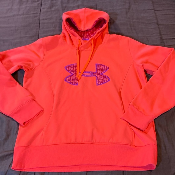 Hoodie by Under Armour Brand. EUC! - Picture 3 of 16